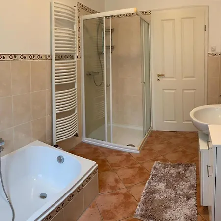 Fuer 4 Personen In Bester Lage Ca. 15 Km Von Bremen